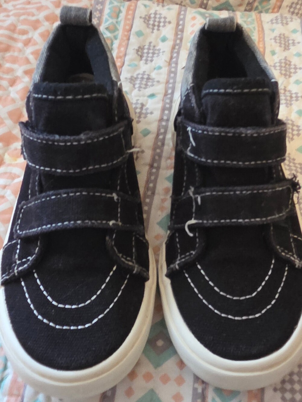 Kid's Old Navy Black Double Velcro Strap High-Top Sneakers Size 10